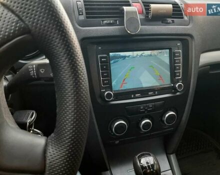 Чорний Шкода Октавія, об'ємом двигуна 1.6 л та пробігом 235 тис. км за 6350 $, фото 11 на Automoto.ua