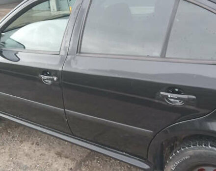 Черный Шкода Октавия, объемом двигателя 1.6 л и пробегом 250 тыс. км за 5700 $, фото 6 на Automoto.ua