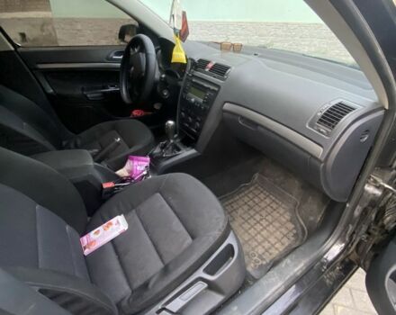 Шкода Октавія 2008 у Покровськ (Красноармійськ) на Automoto.ua Чорний Шкода Октавія, об'ємом двигуна 1.9 л та пробігом 260 тис. км за 2000 $, фото 5 на Automoto.ua