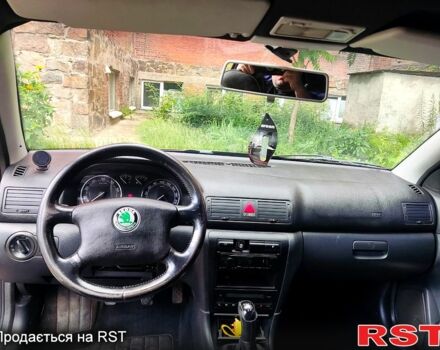 Чорний Шкода Октавія, об'ємом двигуна 1.8 л та пробігом 185 тис. км за 4500 $, фото 5 на Automoto.ua