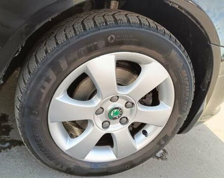 Чорний Шкода Октавія, об'ємом двигуна 1.97 л та пробігом 196 тис. км за 7600 $, фото 8 на Automoto.ua