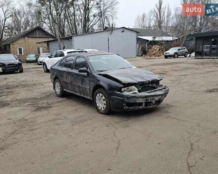 Черный Шкода Октавия, объемом двигателя 1.6 л и пробегом 210 тыс. км за 2350 $, фото 2 на Automoto.ua