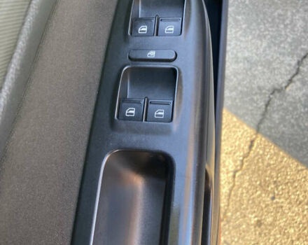 Чорний Шкода Октавія, об'ємом двигуна 1.98 л та пробігом 241 тис. км за 7500 $, фото 4 на Automoto.ua