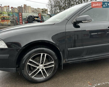 Черный Шкода Октавия, объемом двигателя 2 л и пробегом 263 тыс. км за 5700 $, фото 6 на Automoto.ua