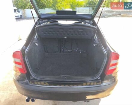 Черный Шкода Октавия, объемом двигателя 1.98 л и пробегом 242 тыс. км за 6300 $, фото 11 на Automoto.ua