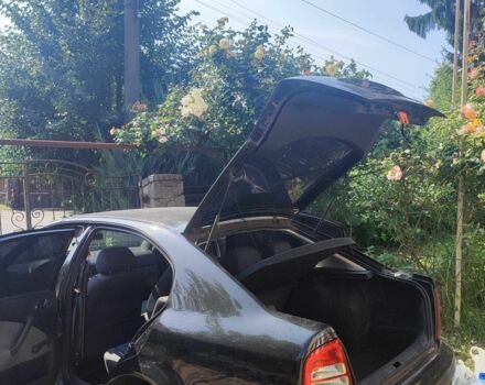 Чорний Шкода Октавія, об'ємом двигуна 1.6 л та пробігом 226 тис. км за 4800 $, фото 2 на Automoto.ua