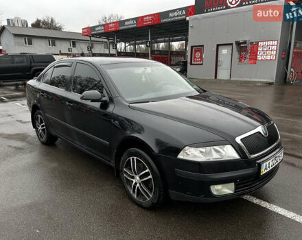 Черный Шкода Октавия, объемом двигателя 2 л и пробегом 263 тыс. км за 5700 $, фото 1 на Automoto.ua