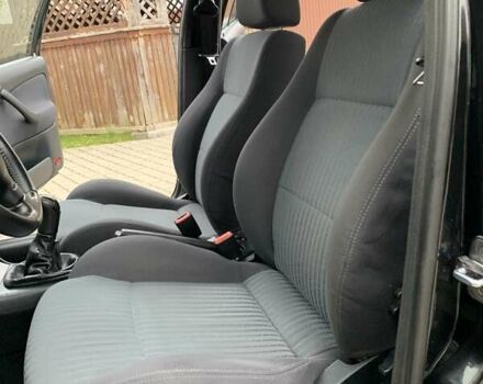 Черный Шкода Октавия, объемом двигателя 1.6 л и пробегом 151 тыс. км за 6100 $, фото 47 на Automoto.ua