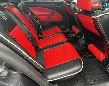 Чорний Шкода Октавія, об'ємом двигуна 1.78 л та пробігом 280 тис. км за 3999 $, фото 10 на Automoto.ua