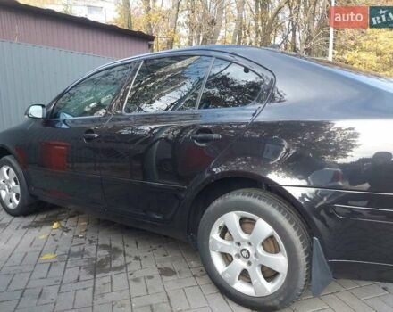 Черный Шкода Октавия, объемом двигателя 1.97 л и пробегом 283 тыс. км за 5700 $, фото 7 на Automoto.ua