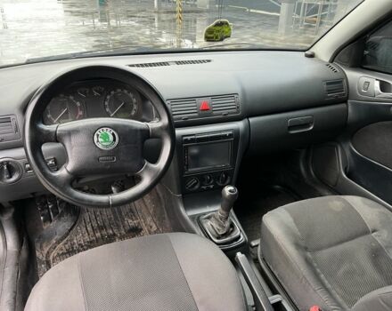 Шкода Октавия 2008 в Полтаве на Automoto.ua Черный Шкода Октавия, объемом двигателя 1.6 л и пробегом 300 тыс. км за 4699 $, фото 7 на Automoto.ua