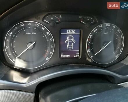 Чорний Шкода Октавія, об'ємом двигуна 1.98 л та пробігом 239 тис. км за 5800 $, фото 8 на Automoto.ua