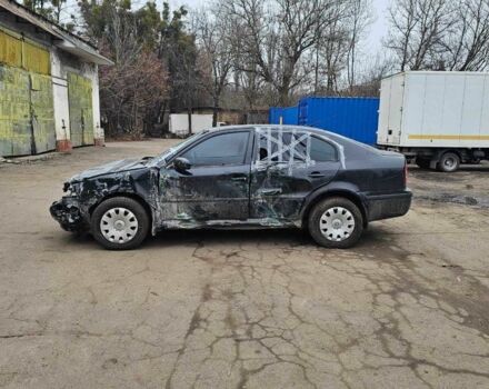 Черный Шкода Октавия, объемом двигателя 1.6 л и пробегом 210 тыс. км за 2350 $, фото 4 на Automoto.ua