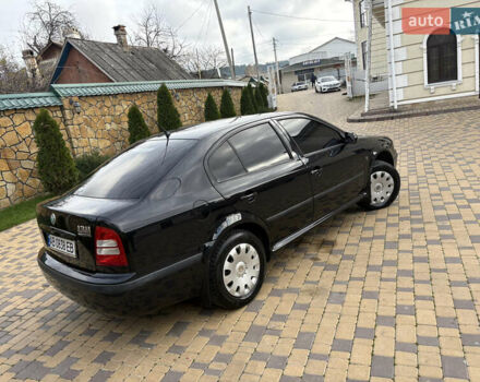 Чорний Шкода Октавія, об'ємом двигуна 1.6 л та пробігом 241 тис. км за 5700 $, фото 2 на Automoto.ua