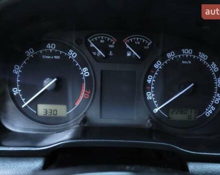 Чорний Шкода Октавія, об'ємом двигуна 1.78 л та пробігом 221 тис. км за 4500 $, фото 9 на Automoto.ua