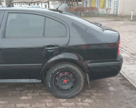 Черный Шкода Октавия, объемом двигателя 1.6 л и пробегом 250 тыс. км за 5700 $, фото 4 на Automoto.ua