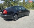 Черный Шкода Октавия, объемом двигателя 1.6 л и пробегом 204 тыс. км за 5800 $, фото 2 на Automoto.ua