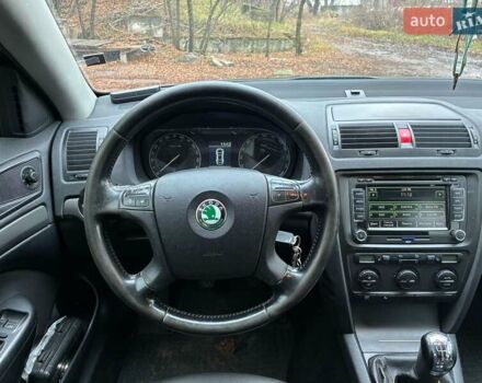 Черный Шкода Октавия, объемом двигателя 1.98 л и пробегом 337 тыс. км за 6500 $, фото 8 на Automoto.ua