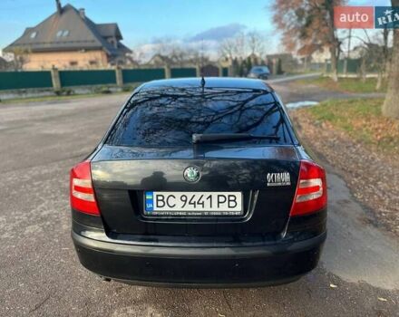 Черный Шкода Октавия, объемом двигателя 1.6 л и пробегом 210 тыс. км за 5900 $, фото 1 на Automoto.ua