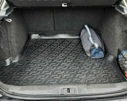 Чорний Шкода Октавія, об'ємом двигуна 1.6 л та пробігом 235 тис. км за 6350 $, фото 15 на Automoto.ua