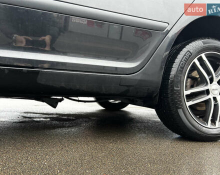 Черный Шкода Октавия, объемом двигателя 2 л и пробегом 263 тыс. км за 5700 $, фото 9 на Automoto.ua