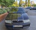 Черный Шкода Октавия, объемом двигателя 1.6 л и пробегом 258 тыс. км за 4800 $, фото 1 на Automoto.ua