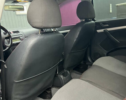 Черный Шкода Октавия, объемом двигателя 1.6 л и пробегом 301 тыс. км за 5600 $, фото 17 на Automoto.ua