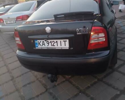 Черный Шкода Октавия, объемом двигателя 1.6 л и пробегом 431 тыс. км за 5500 $, фото 6 на Automoto.ua