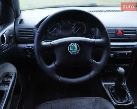 Чорний Шкода Октавія, об'ємом двигуна 1.78 л та пробігом 221 тис. км за 4500 $, фото 7 на Automoto.ua