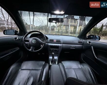 Черный Шкода Октавия, объемом двигателя 1.8 л и пробегом 164 тыс. км за 7500 $, фото 12 на Automoto.ua