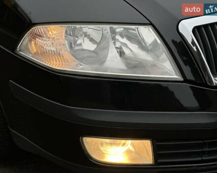 Черный Шкода Октавия, объемом двигателя 1.6 л и пробегом 223 тыс. км за 6300 $, фото 15 на Automoto.ua