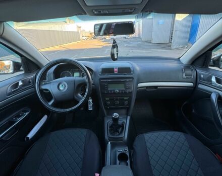 Черный Шкода Октавия, объемом двигателя 2 л и пробегом 192 тыс. км за 6400 $, фото 7 на Automoto.ua