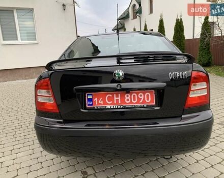 Черный Шкода Октавия, объемом двигателя 1.6 л и пробегом 151 тыс. км за 6100 $, фото 5 на Automoto.ua