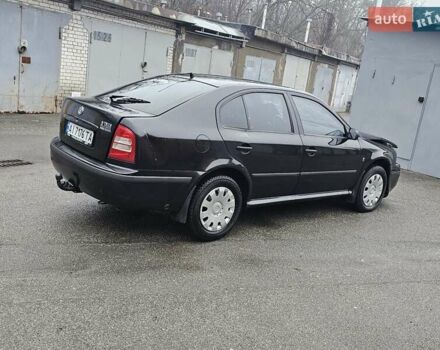 Черный Шкода Октавия, объемом двигателя 1.6 л и пробегом 210 тыс. км за 2000 $, фото 14 на Automoto.ua
