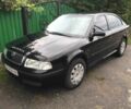 Черный Шкода Октавия, объемом двигателя 1.6 л и пробегом 181 тыс. км за 5900 $, фото 1 на Automoto.ua