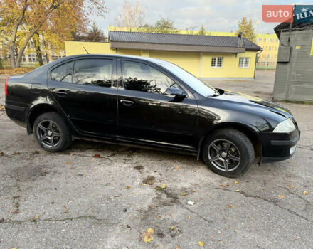 Черный Шкода Октавия, объемом двигателя 1.6 л и пробегом 297 тыс. км за 5500 $, фото 3 на Automoto.ua