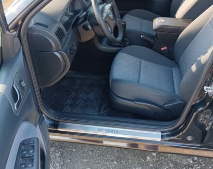 Черный Шкода Октавия, объемом двигателя 1.9 л и пробегом 146 тыс. км за 5500 $, фото 8 на Automoto.ua