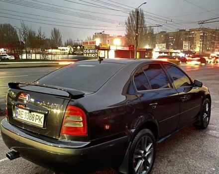 Черный Шкода Октавия, объемом двигателя 1.78 л и пробегом 240 тыс. км за 6500 $, фото 2 на Automoto.ua