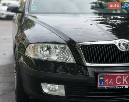 Чорний Шкода Октавія, об'ємом двигуна 1.6 л та пробігом 157 тис. км за 8599 $, фото 15 на Automoto.ua