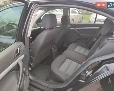 Черный Шкода Октавия, объемом двигателя 1.6 л и пробегом 198 тыс. км за 6999 $, фото 30 на Automoto.ua