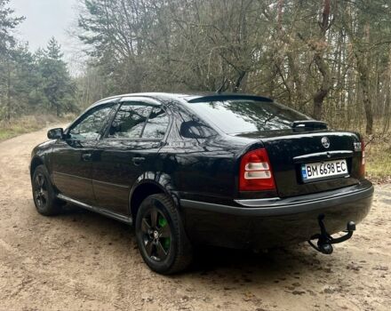 Черный Шкода Октавия, объемом двигателя 1.6 л и пробегом 286 тыс. км за 5500 $, фото 3 на Automoto.ua