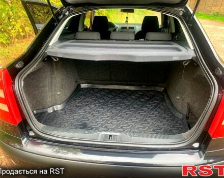 Чорний Шкода Октавія, об'ємом двигуна 2 л та пробігом 220 тис. км за 6999 $, фото 8 на Automoto.ua