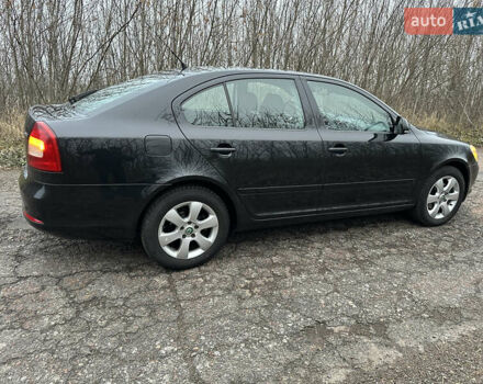 Черный Шкода Октавия, объемом двигателя 1.97 л и пробегом 198 тыс. км за 8200 $, фото 4 на Automoto.ua