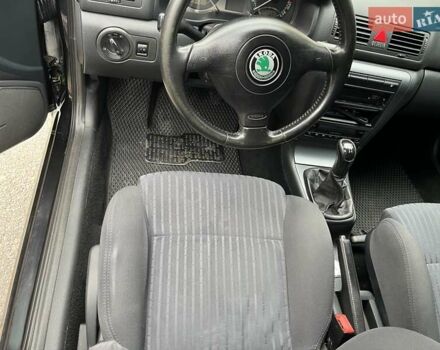 Черный Шкода Октавия, объемом двигателя 1.78 л и пробегом 172 тыс. км за 6600 $, фото 10 на Automoto.ua