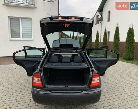 Черный Шкода Октавия, объемом двигателя 1.6 л и пробегом 151 тыс. км за 6100 $, фото 63 на Automoto.ua