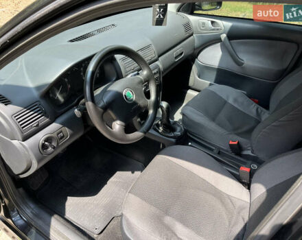 Чорний Шкода Октавія, об'ємом двигуна 1.6 л та пробігом 200 тис. км за 5800 $, фото 9 на Automoto.ua