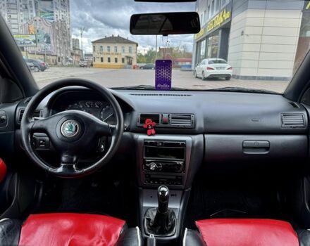 Чорний Шкода Октавія, об'ємом двигуна 1.8 л та пробігом 280 тис. км за 4300 $, фото 8 на Automoto.ua