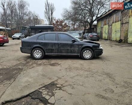 Черный Шкода Октавия, объемом двигателя 1.6 л и пробегом 210 тыс. км за 2350 $, фото 3 на Automoto.ua