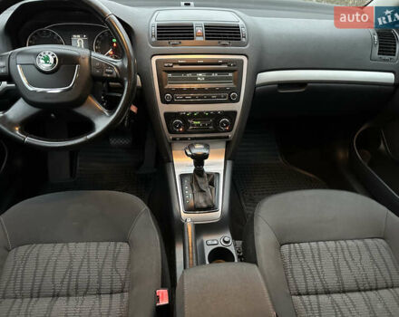 Черный Шкода Октавия, объемом двигателя 1.97 л и пробегом 198 тыс. км за 8200 $, фото 20 на Automoto.ua