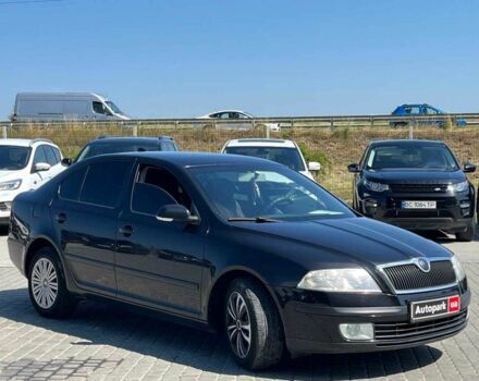 Черный Шкода Октавия, объемом двигателя 1.8 л и пробегом 345 тыс. км за 4740 $, фото 2 на Automoto.ua